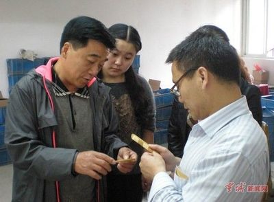 小木梳帶動大產業(圖)_房產頻道_新民網_新民晚報